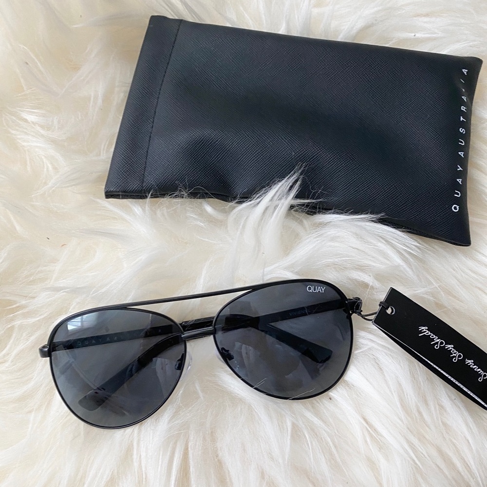 SOLD Vivienne Black Smoke Aviator Sunglasses